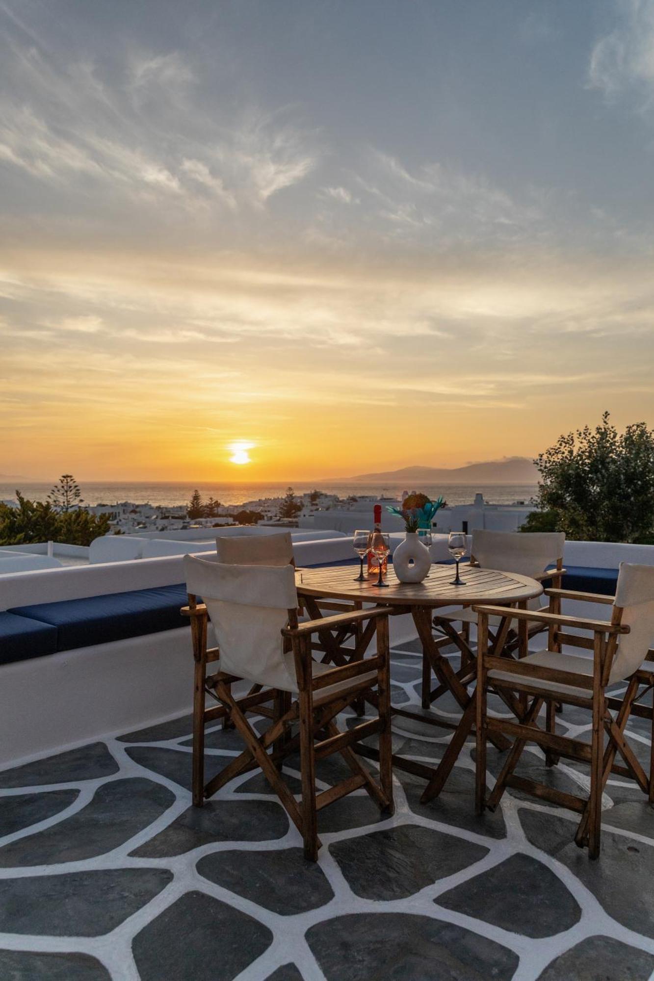 Apartment Callisti With Pool View And Calypso Upper Floor With Sea View
