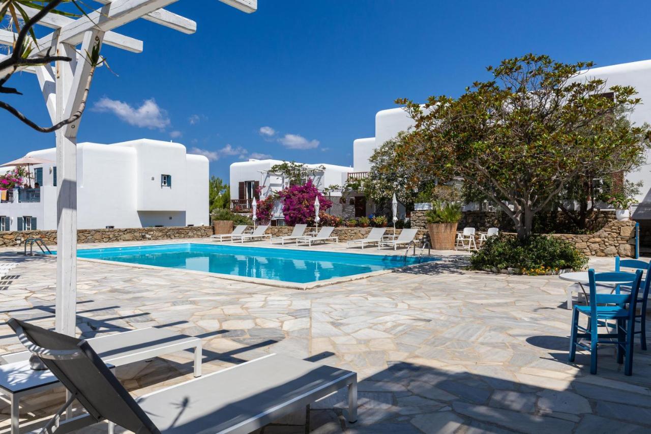 Callisti With Pool View And Calypso Upper Floor With Sea View Apartment Mykonos Town