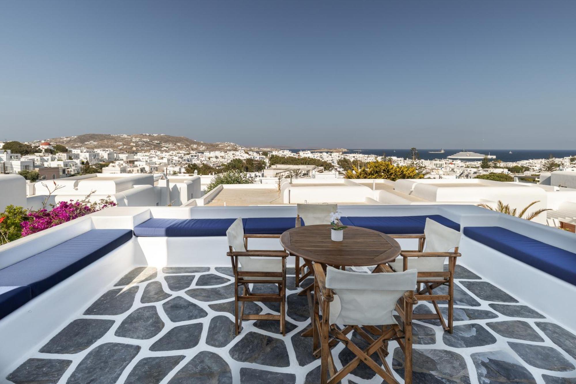 Callisti With Pool View And Calypso Upper Floor With Sea View *